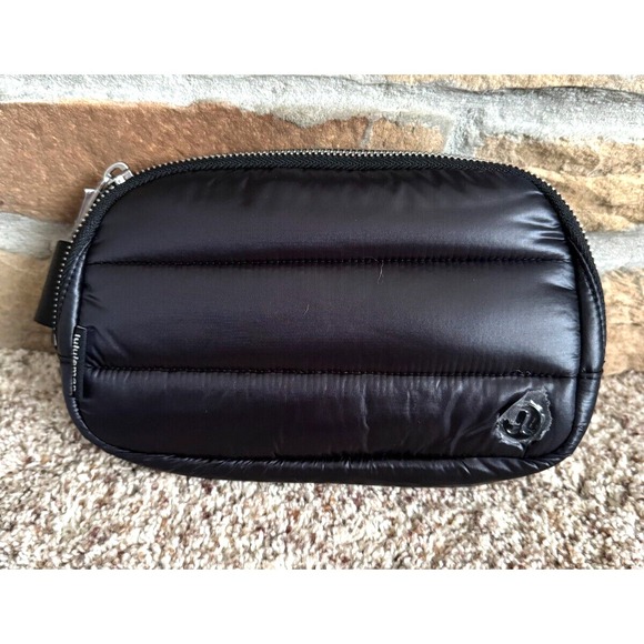 Lululemon Quilted Belt Bag 1L Black Shiny Nylon Crossbody – New With Tags - Picture 4 of 9